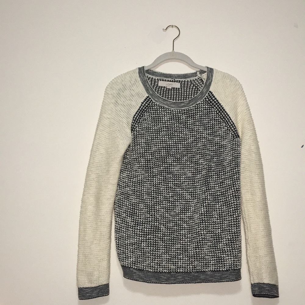 Ann Taylor LOFT sweater